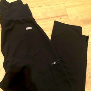 Figs maternity scrub pants